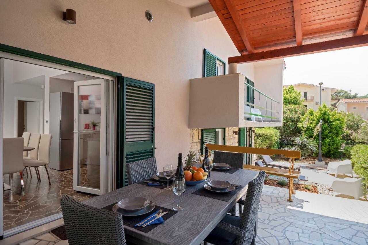Villa Bandic บาชกาโวดา ภายนอก รูปภาพ